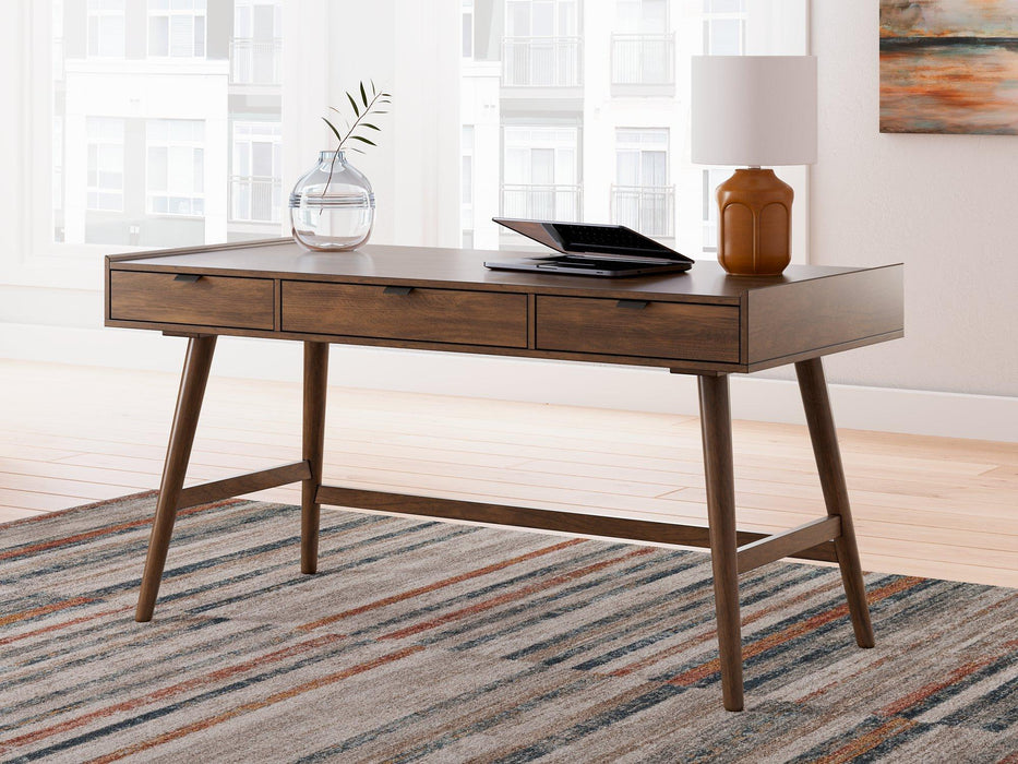 Lyncott Home Office Set - Tony’s Furniture Store & Linen (GA) - Multi Location