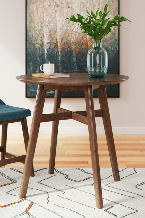 Lyncott Counter Height Dining Table - Tony’s Furniture Store & Linen (GA) - Multi Location
