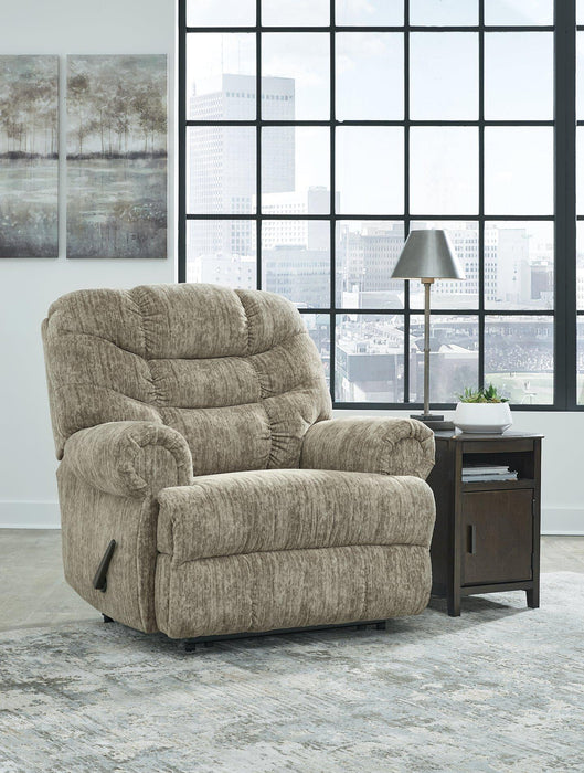 Movie Man Recliner - Tony’s Furniture Store & Linen (GA) - Multi Location