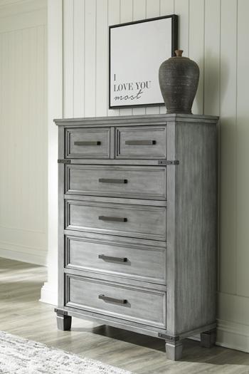 Russelyn Chest of Drawers - Tony’s Furniture Store & Linen (GA) - Multi Location