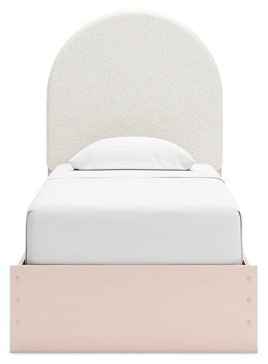 Wistenpine Upholstered Bed - Tony’s Furniture Store & Linen (GA) - Multi Location