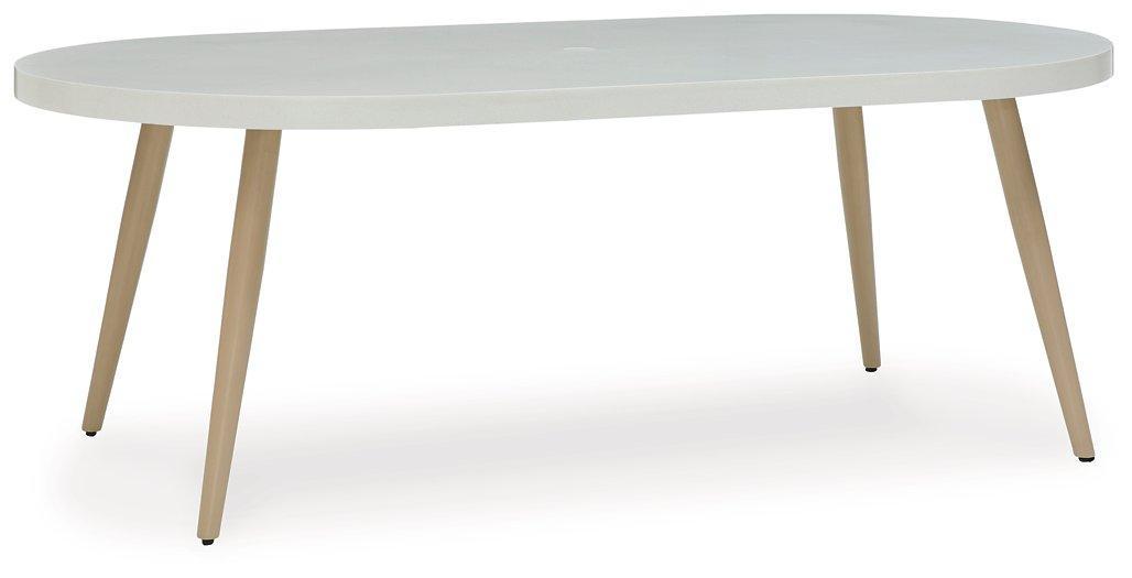 Seton Creek Outdoor Dining Package - Tony’s Furniture Store & Linen (GA) - Multi Location
