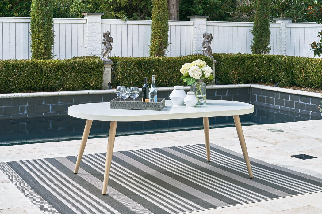 Seton Creek Outdoor Dining Package - Tony’s Furniture Store & Linen (GA) - Multi Location