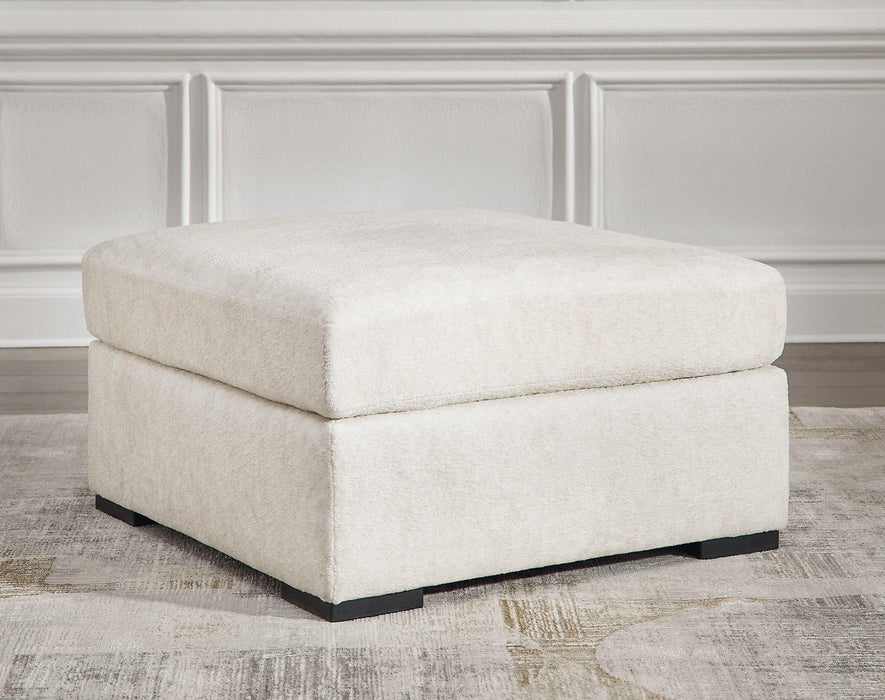 Chessington Oversized Accent Ottoman - Tony’s Furniture Store & Linen (GA) - Multi Location