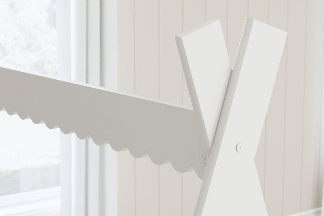 Hallityn Bed - Tony’s Furniture Store & Linen (GA) - Multi Location