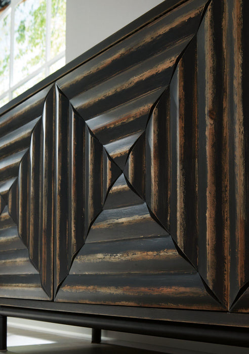 Fair Ridge Accent Cabinet - Tony’s Furniture Store & Linen (GA) - Multi Location
