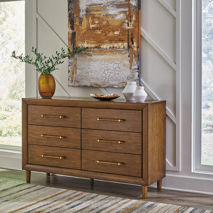 Lyncott Dresser and Mirror - Tony’s Furniture Store & Linen (GA) - Multi Location