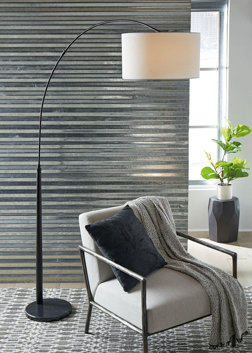 Veergate Arc Lamp - Tony’s Furniture Store & Linen (GA) - Multi Location