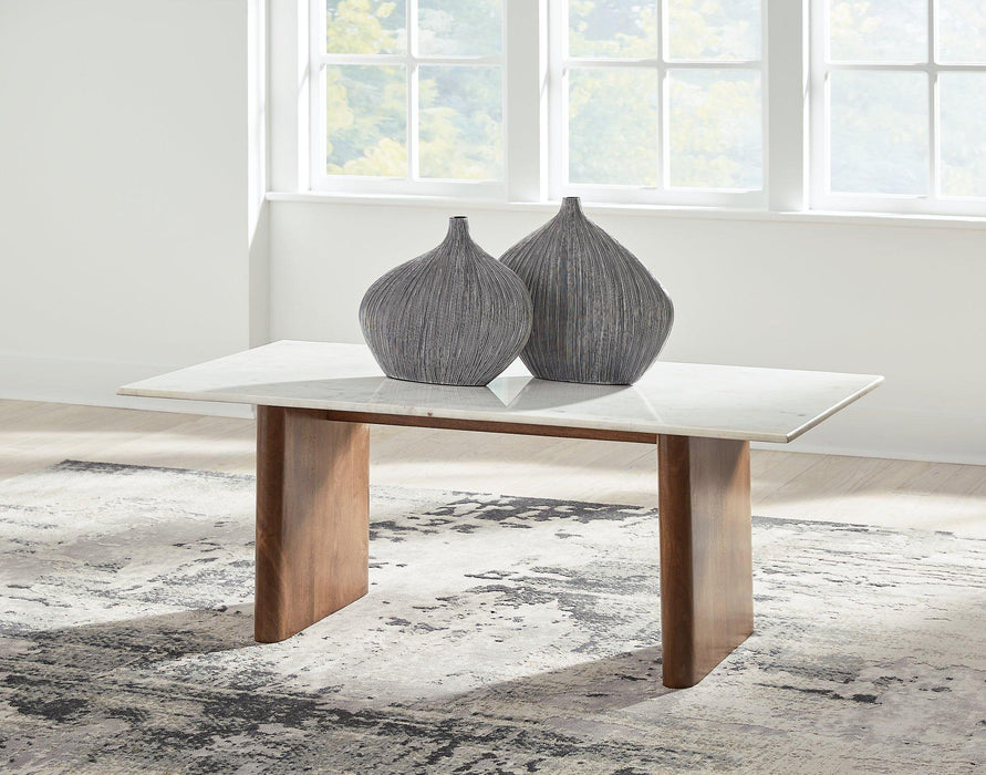 Isanti Coffee Table - Tony’s Furniture Store & Linen (GA) - Multi Location