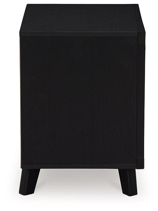 Danziar Nightstand - Tony’s Furniture Store & Linen (GA) - Multi Location