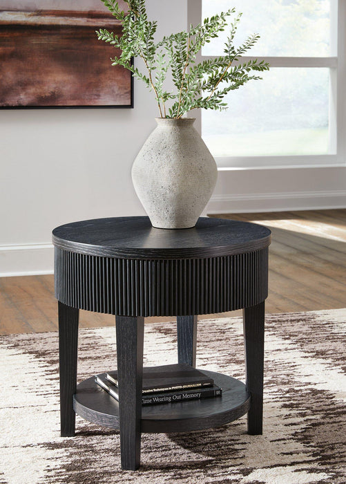 Marstream End Table - Tony’s Furniture Store & Linen (GA) - Multi Location