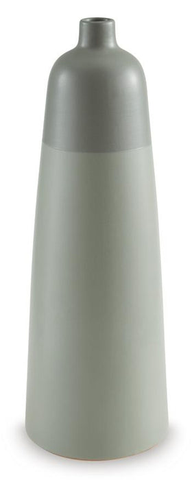 Peerland Vase - Tony’s Furniture Store & Linen (GA) - Multi Location