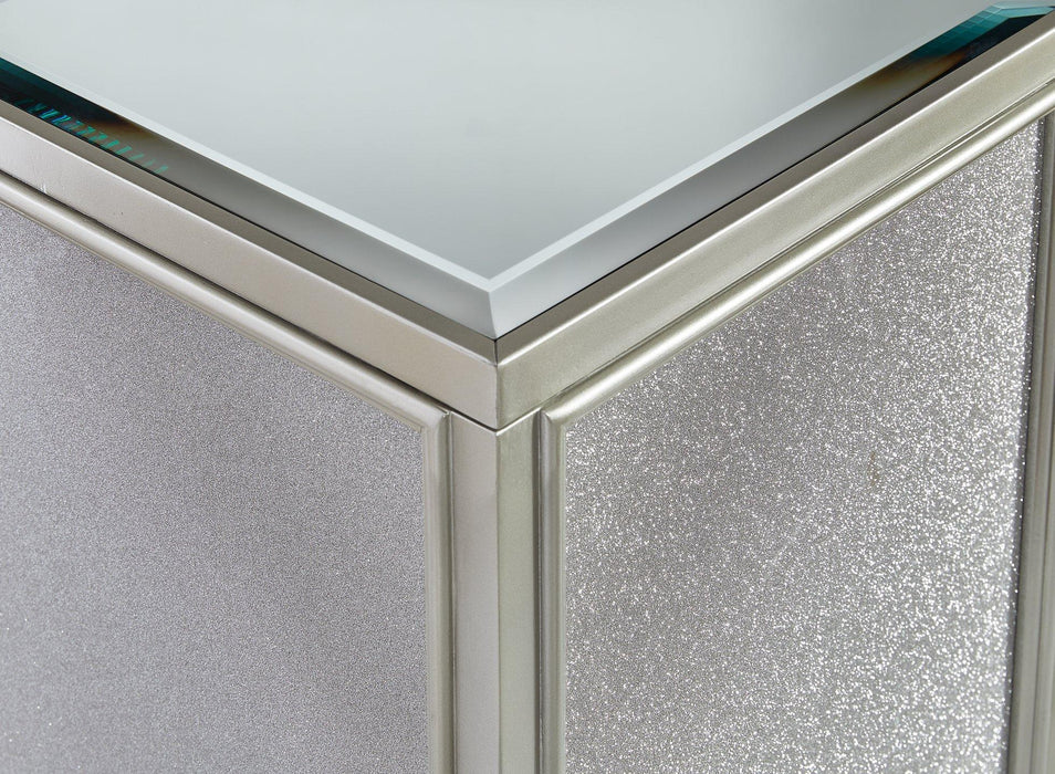 Traleena Nesting End Table (Set of 2) - Tony’s Furniture Store & Linen (GA) - Multi Location