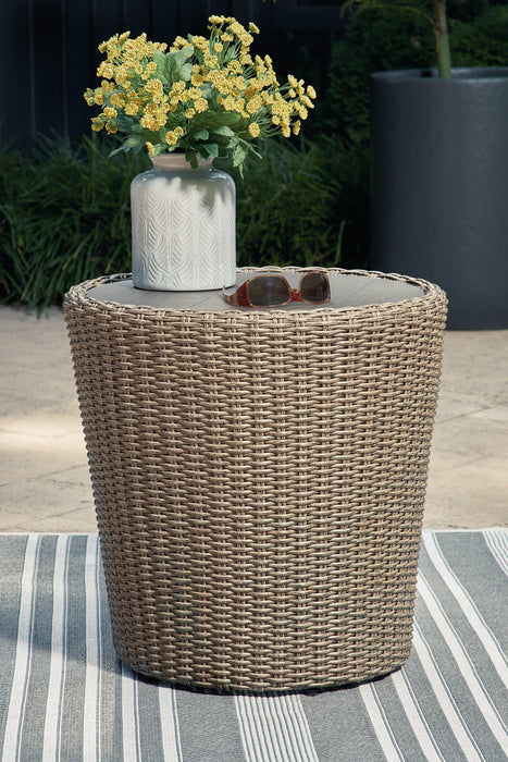 Danson Outdoor End Table - Tony’s Furniture Store & Linen (GA) - Multi Location