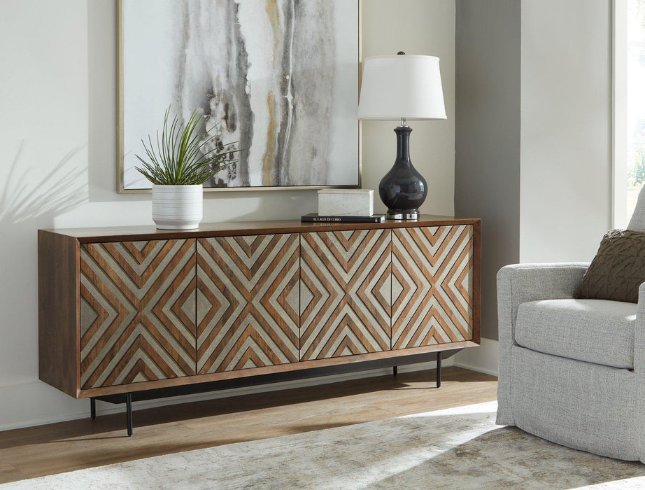 Dreggan Accent Cabinet - Tony’s Furniture Store & Linen (GA) - Multi Location