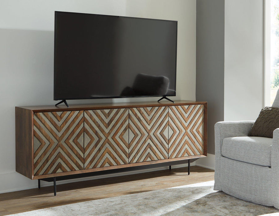 Dreggan Accent Cabinet - Tony’s Furniture Store & Linen (GA) - Multi Location