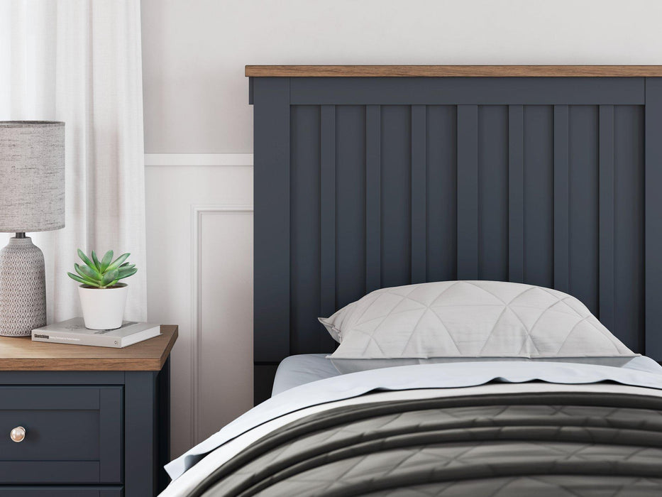 Landocken Bed - Tony’s Furniture Store & Linen (GA) - Multi Location