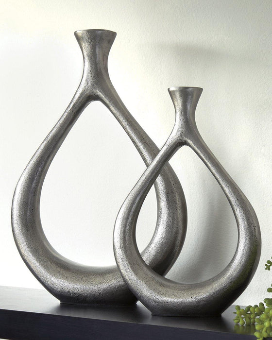 Dimaia Vase (Set of 2) - Tony’s Furniture Store & Linen (GA) - Multi Location