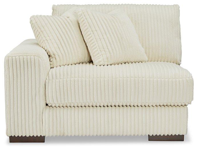 Lindyn Sectional - Tony’s Furniture Store & Linen (GA) - Multi Location