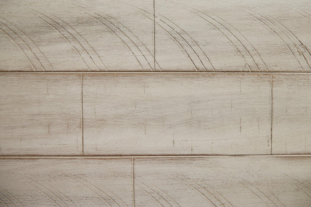 Karisslyn Long Counter Table - Tony’s Furniture Store & Linen (GA) - Multi Location