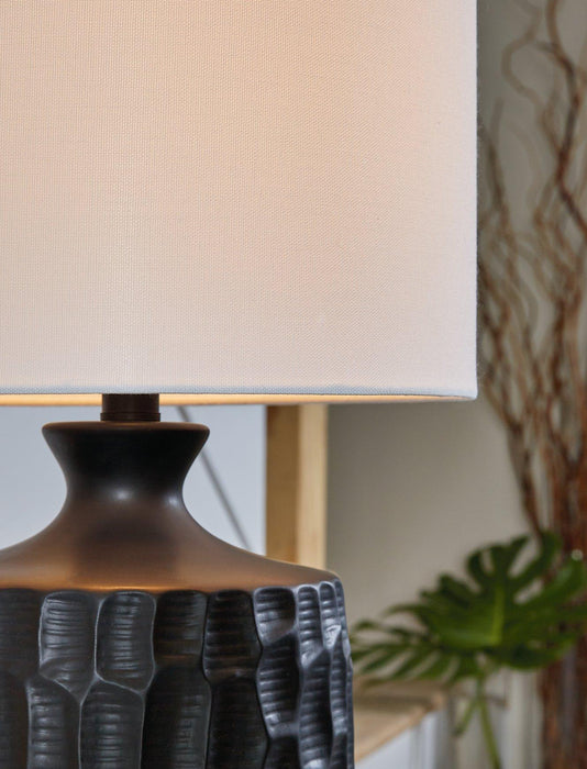 Ellisley Table Lamp - Tony’s Furniture Store & Linen (GA) - Multi Location