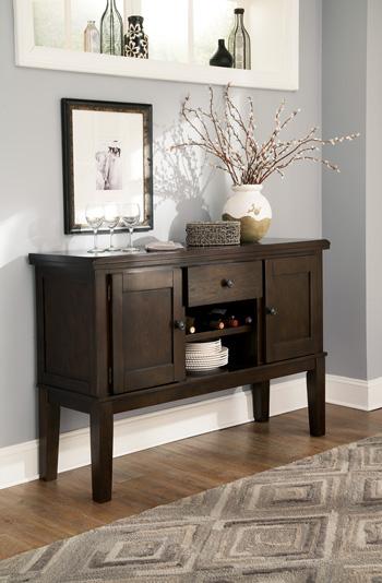 Haddigan Dining Set - Tony’s Furniture Store & Linen (GA) - Multi Location