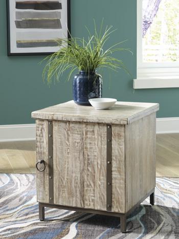 Laddford Accent Cabinet - Tony’s Furniture Store & Linen (GA) - Multi Location