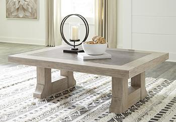 Hennington Table Set - Tony’s Furniture Store & Linen (GA) - Multi Location