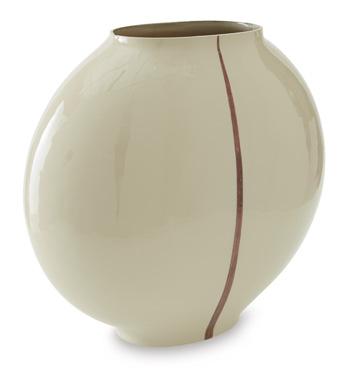 Sheabourne Vase - Tony’s Furniture Store & Linen (GA) - Multi Location