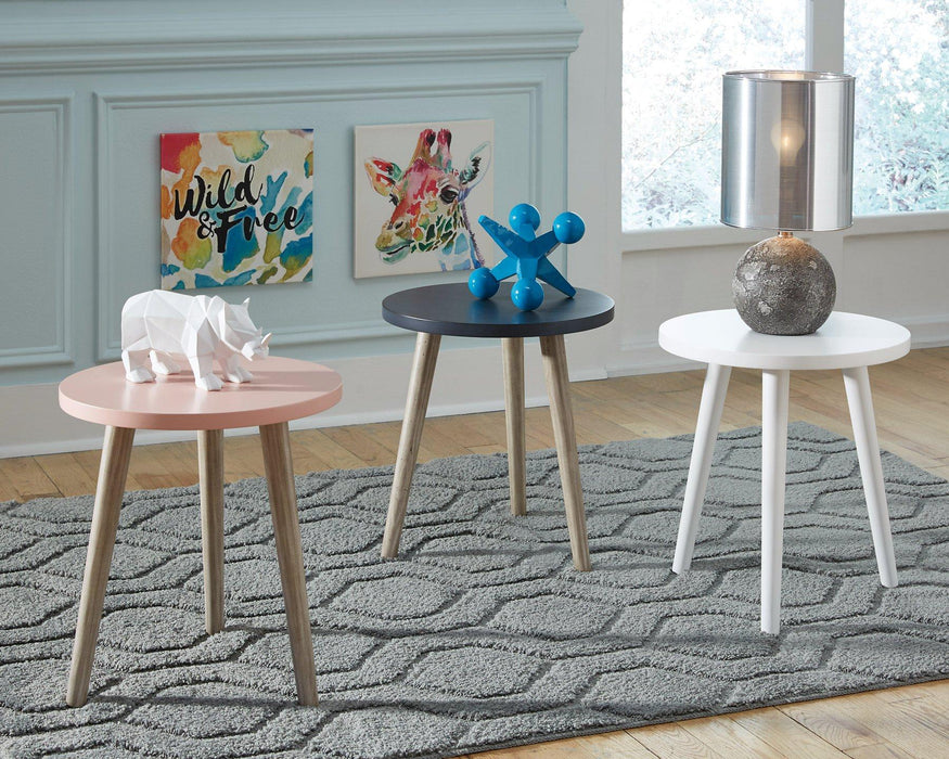 Fullersen Accent Table - Tony’s Furniture Store & Linen (GA) - Multi Location