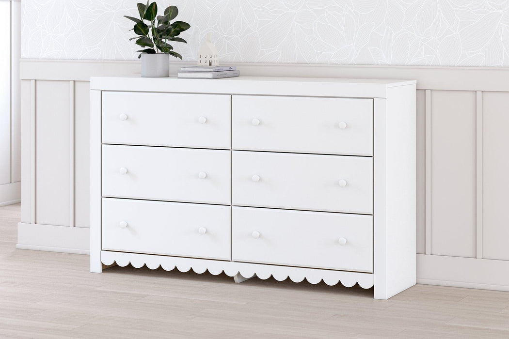 Mollviney Dresser and Mirror - Tony’s Furniture Store & Linen (GA) - Multi Location