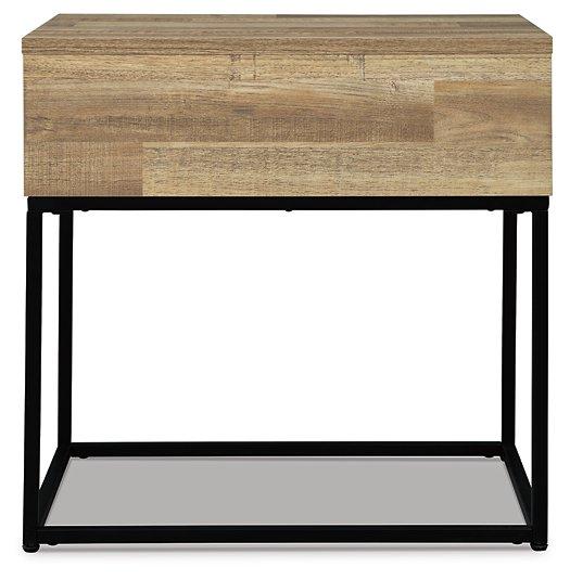 Gerdanet End Table - Tony’s Furniture Store & Linen (GA) - Multi Location