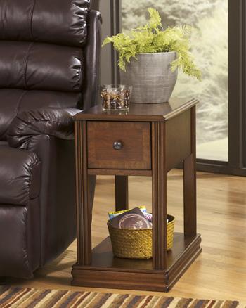 Breegin Chairside End Table - Tony’s Furniture Store & Linen (GA) - Multi Location