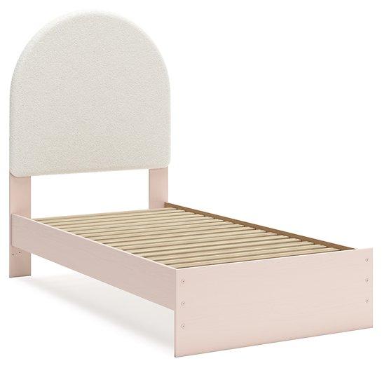 Wistenpine Upholstered Bed - Tony’s Furniture Store & Linen (GA) - Multi Location