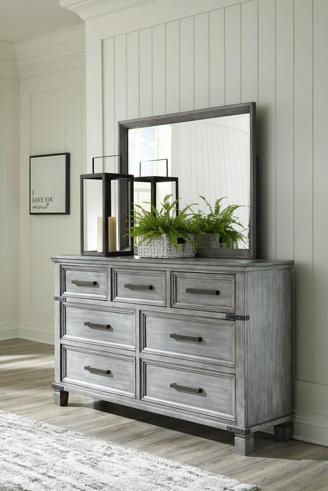 Russelyn Dresser and Mirror - Tony’s Furniture Store & Linen (GA) - Multi Location