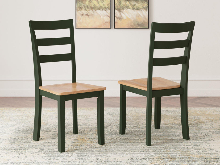Gesthaven Dining Chair - Tony’s Furniture Store & Linen (GA) - Multi Location