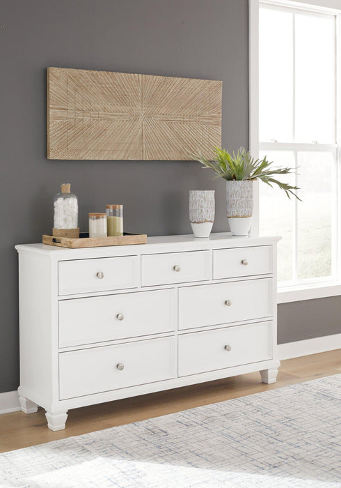Fortman Dresser and Mirror - Tony’s Furniture Store & Linen (GA) - Multi Location