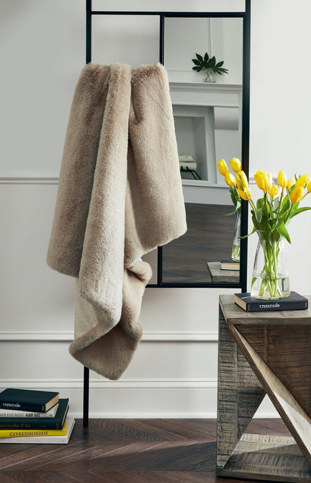 Gariland Throw (Set of 3) - Tony’s Furniture Store & Linen (GA) - Multi Location