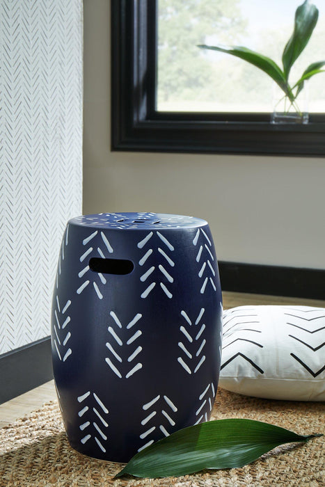 Genemore Stool - Tony’s Furniture Store & Linen (GA) - Multi Location