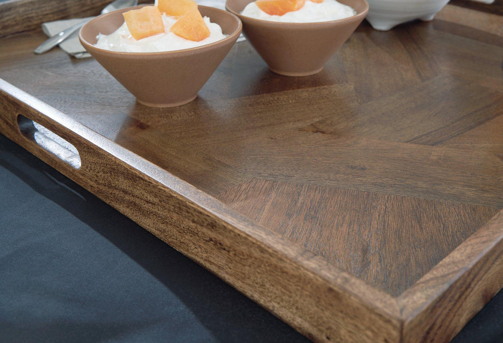 Heddford Tray - Tony’s Furniture Store & Linen (GA) - Multi Location