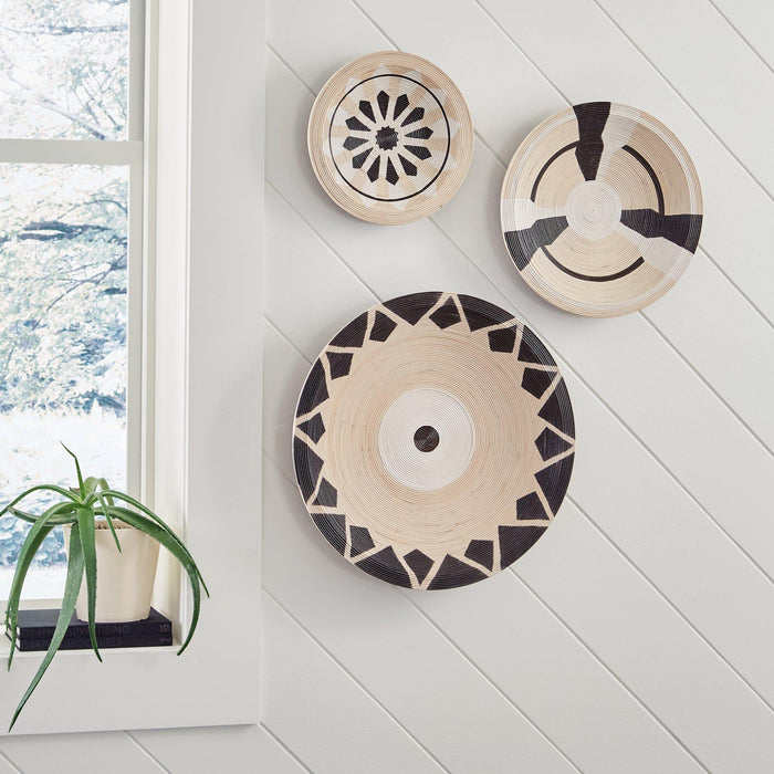 Idamond Wall Decor (Set of 3) - Tony’s Furniture Store & Linen (GA) - Multi Location