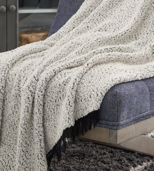 Leonita Throw (Set of 3) - Tony’s Furniture Store & Linen (GA) - Multi Location
