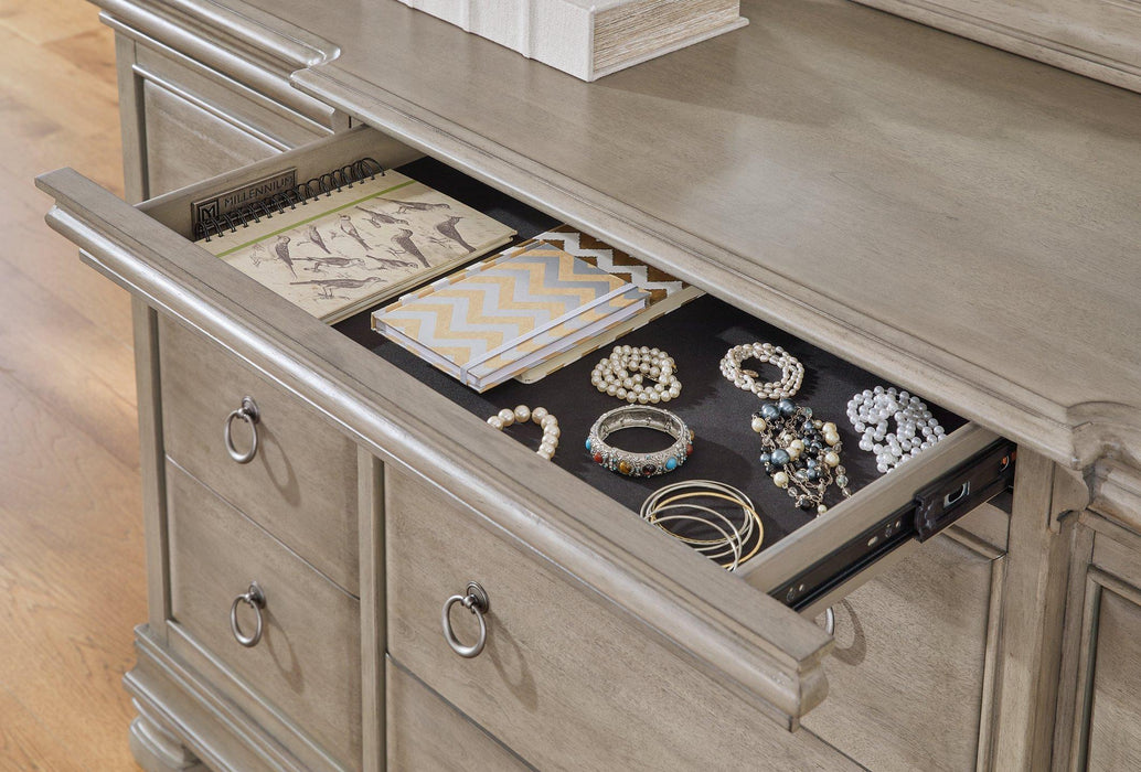 Lexorne Dresser and Mirror - Tony’s Furniture Store & Linen (GA) - Multi Location