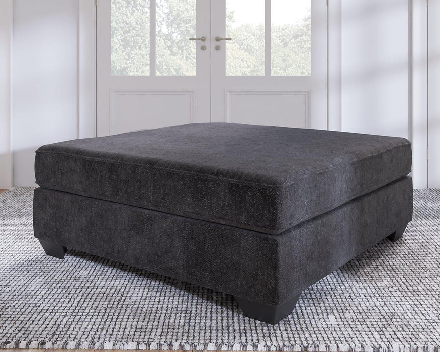 Lavernett Oversized Accent Ottoman - Tony’s Furniture Store & Linen (GA) - Multi Location