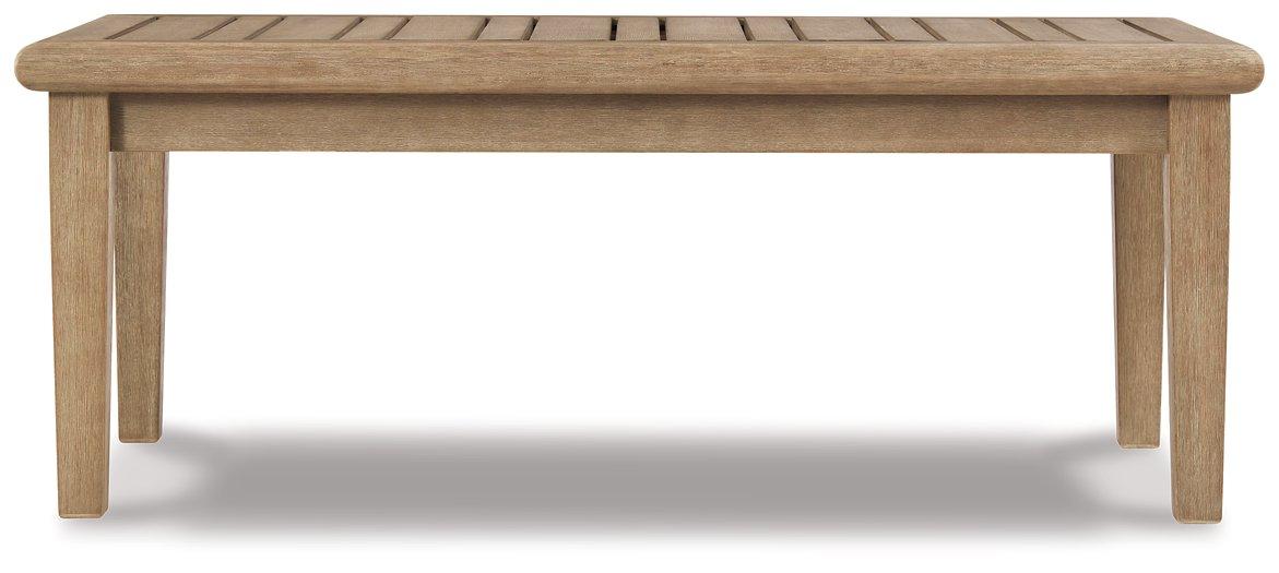 Gerianne Coffee Table - Tony’s Furniture Store & Linen (GA) - Multi Location