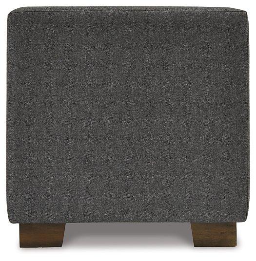 Cortwell Storage Bench - Tony’s Furniture Store & Linen (GA) - Multi Location