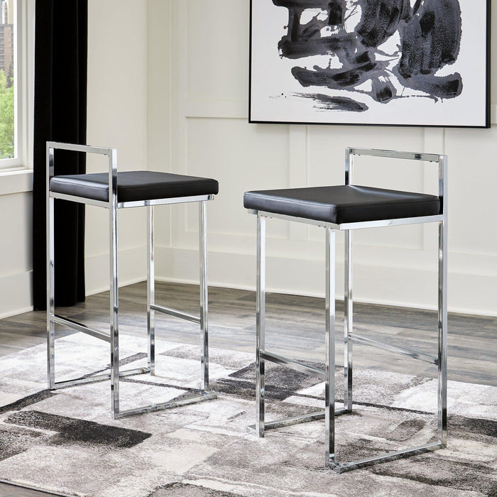 Madanere Bar Height Bar Stool - Tony’s Furniture Store & Linen (GA) - Multi Location