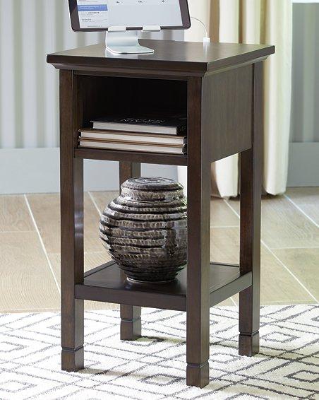 Marnville Accent Table - Tony’s Furniture Store & Linen (GA) - Multi Location