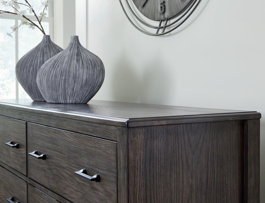 Montillan Dresser and Mirror - Tony’s Furniture Store & Linen (GA) - Multi Location