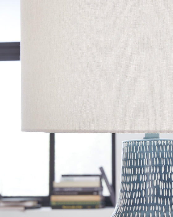 Schylarmont Table Lamp - Tony’s Furniture Store & Linen (GA) - Multi Location